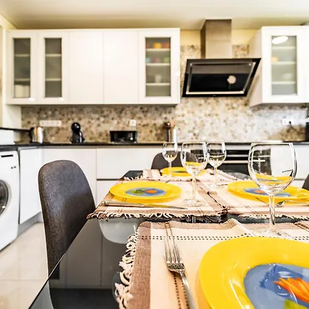 Casa Florbela In Азейтан