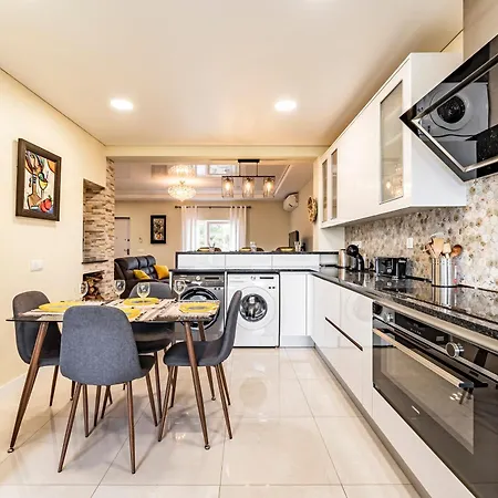 Дом отдыха Casa Florbela In Азейтан
